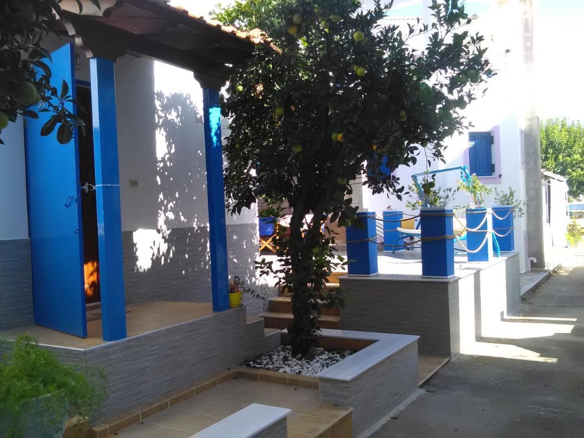 Papadogiannopoulos House Aegium Buitenkant foto